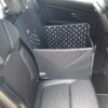 Mata samochodowa dla psa na przednie lub tylne siedzenie BOX profilowany czarna/złote konie - obrazek 5