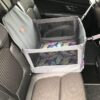 Mata samochodowa dla psa na przednie lub tylne siedzenie BOX z okienkami szara/liście pastele