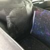 Mata samochodowa dla psa na środkowe tylne siedzenie czarna/galaktyka - obrazek 2